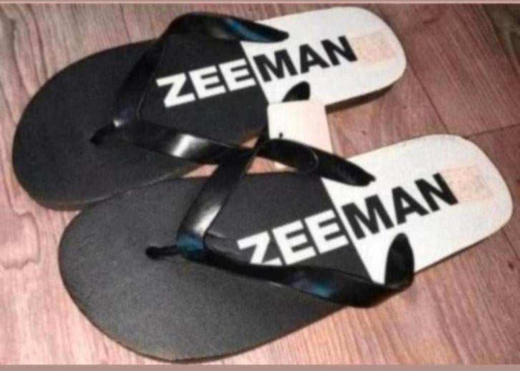 ❇️teenslippers van de zeeman fancollectie maat 43/44. Nieuw, Verzenden, Nieuw, Zwart