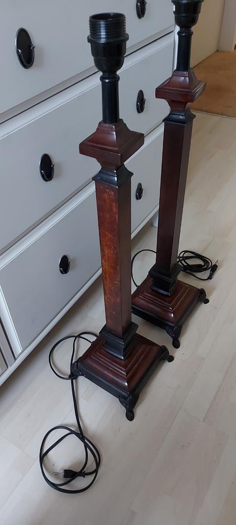 2 Bruin / zwart ijzeren lampenvoet standaards, Ophalen, Zo goed als nieuw, 50 tot 75 cm