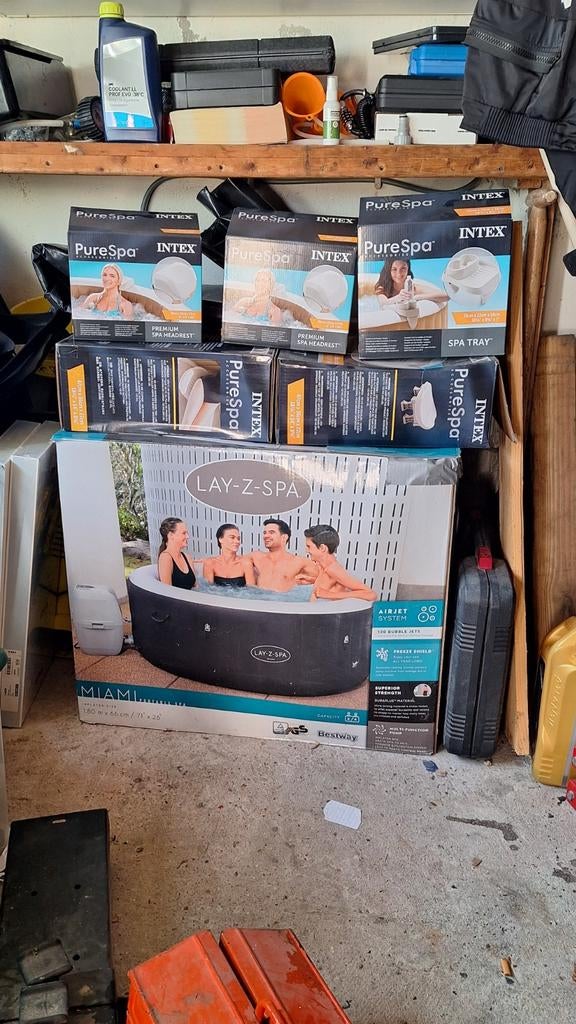 Bestway portable jacuzzi 2/4 personen, Ophalen of Verzenden
