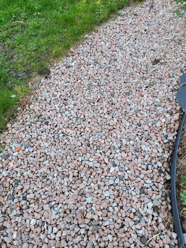 Gratis af te halen tuingrind/split Schots graniet, Ophalen, Split