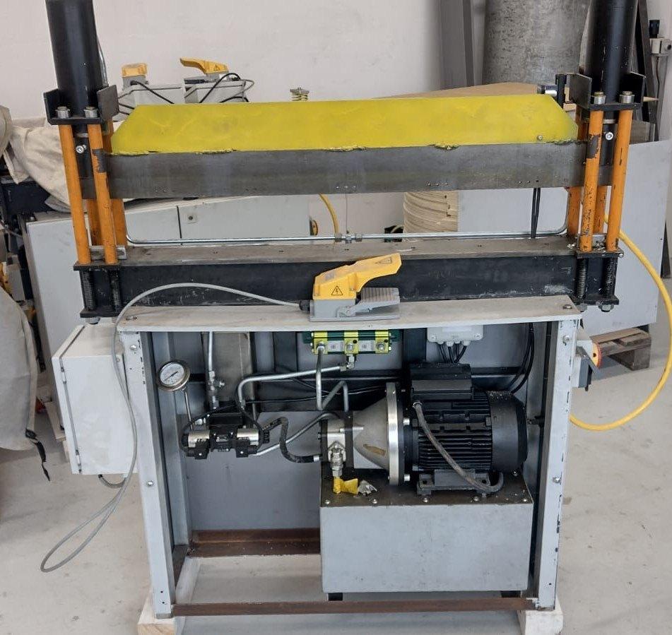 Hydraulische pers, Ophalen