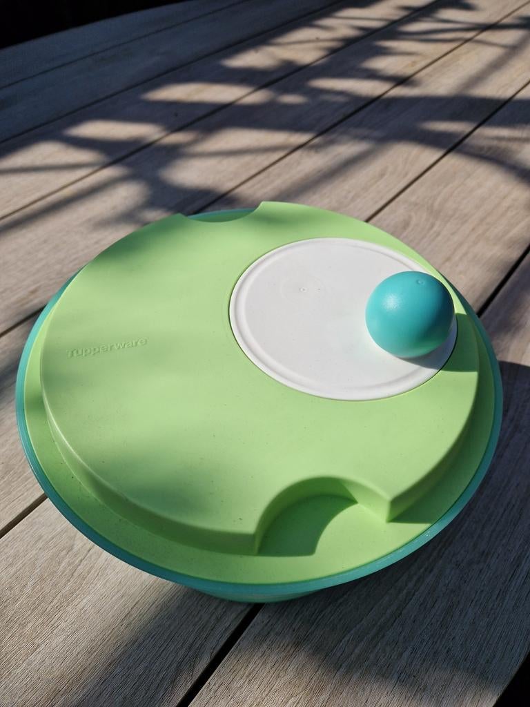 Diversen Tupperware, Ophalen