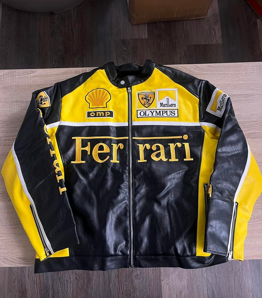 Ferrari x Marlboro Racing jas (maat L) – leder look yellow, Kleding | Heren, Jassen | Zomer, Ophalen of Verzenden, Zo goed als nieuw