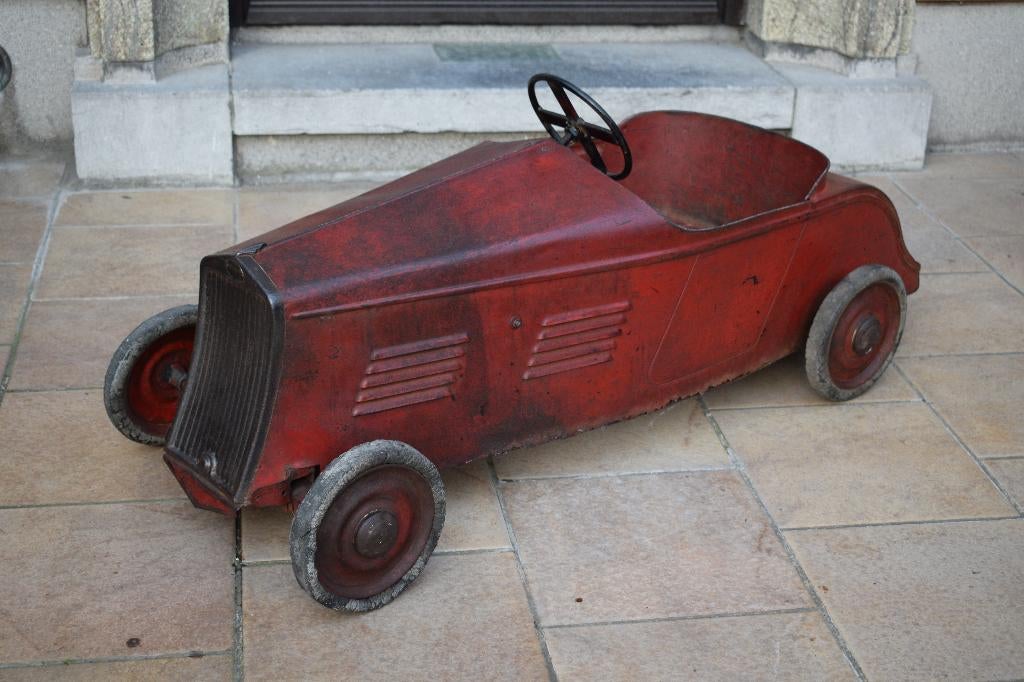 zeldzame trapauto eureka 1935 antiek speelgoed, Antiek en Kunst, Ophalen