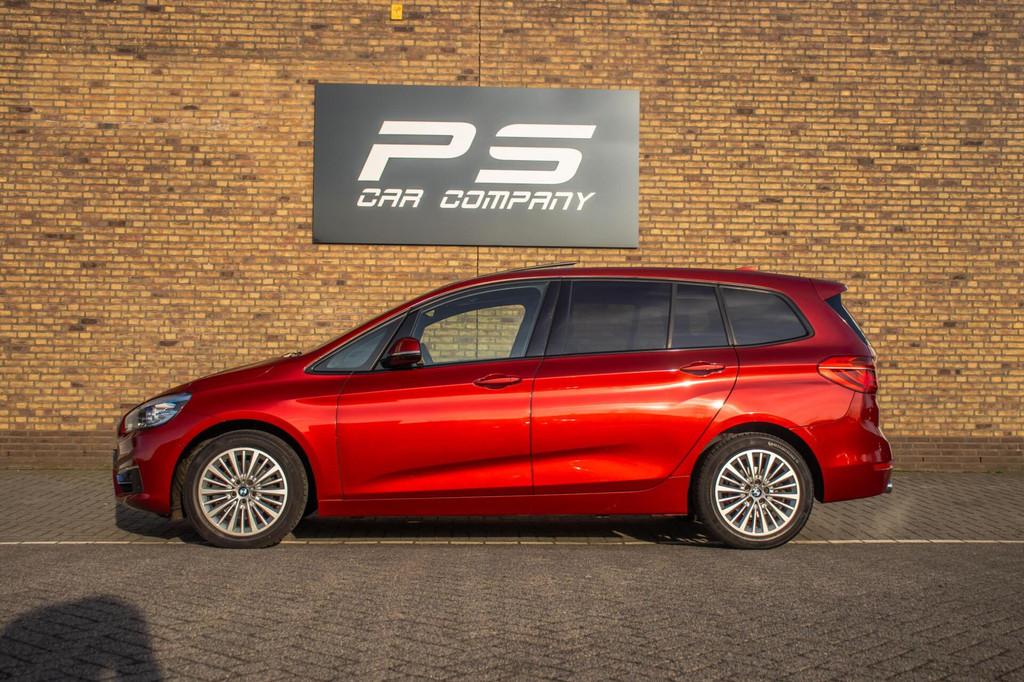 BMW 2-serie Gran Tourer 218i Luxury, Origineel NL, Pano, Auto's, BMW, 136 pk, 3 cilinders, Onderhoudsboekje, 1400 kg