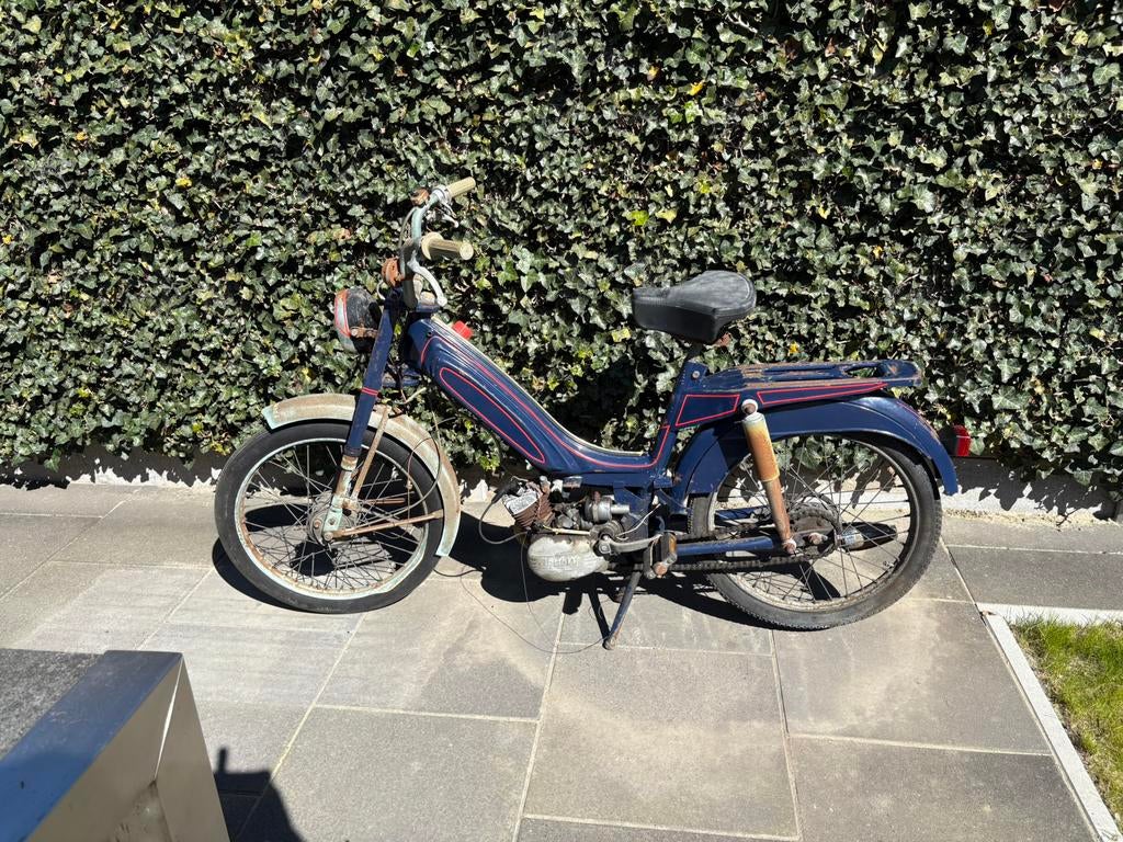 Flandria brommer, Maximaal 45 km/u, 49 cc, 1 versnellingen, Ophalen