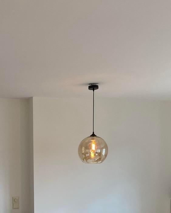 Hanglamp met glazen bol (amber), Ophalen, Zo goed als nieuw, Minder dan 50 cm