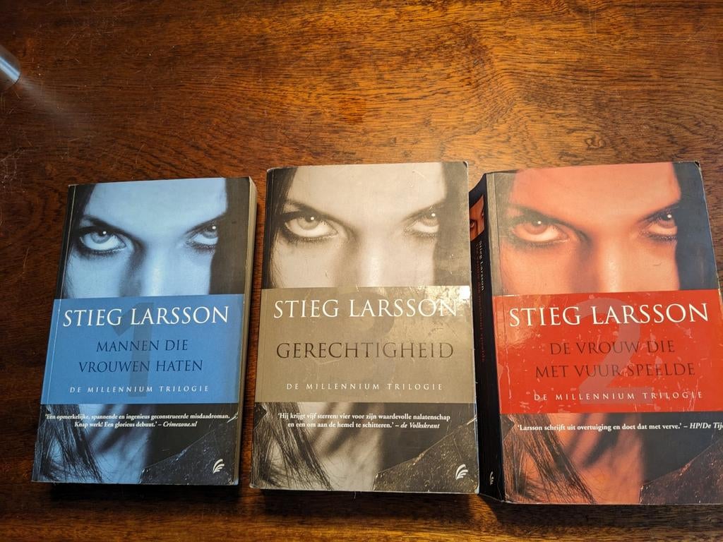 Stieg Larsson - Millennium Trilogie (3 boeken), Ophalen of Verzenden, Gelezen, Stieg Larsson, Tv-bewerking