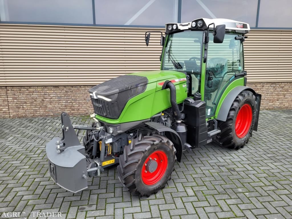 FENDT 209/210/211 smalspoor ( 0% financiering actie ), 80 tot 120 Pk, Tot 2500, Info@vandijkhouten.nl, Nieuw
