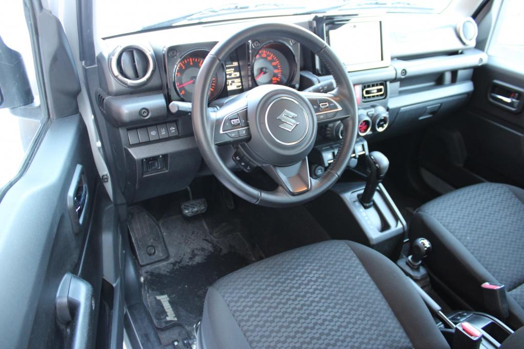 Suzuki Jimny 1.5 Stijl Automaat | 4x4 | AllGrip | Navigatie, 13 km/l, Stof, Gebruikt, 4 cilinders