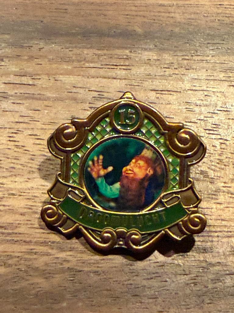 Efteling jubileum pin 15 jaar Droomvlucht, Ophalen of Verzenden, Zo goed als nieuw, Button of Speldje