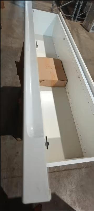 Kvik - Mano Garderobekast Wit, 200 cm of meer, Nieuw, Ophalen of Verzenden, Minder dan 150 cm