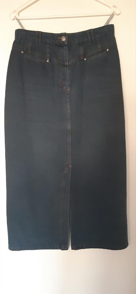 Mooie lange spijkerrok in maat 40., Kleding | Dames, Rokken, Maat 38/40 (M), Blauw, Ophalen of Verzenden, Zo goed als nieuw