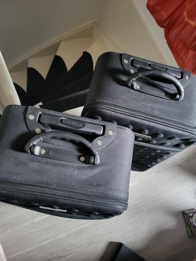 Koffers, Ophalen, Zo goed als nieuw, Hard kunststof