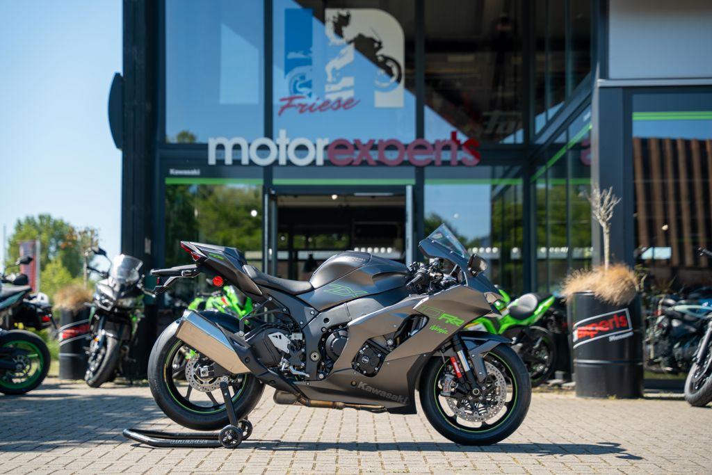KAWASAKI Ninja ZX-10RR