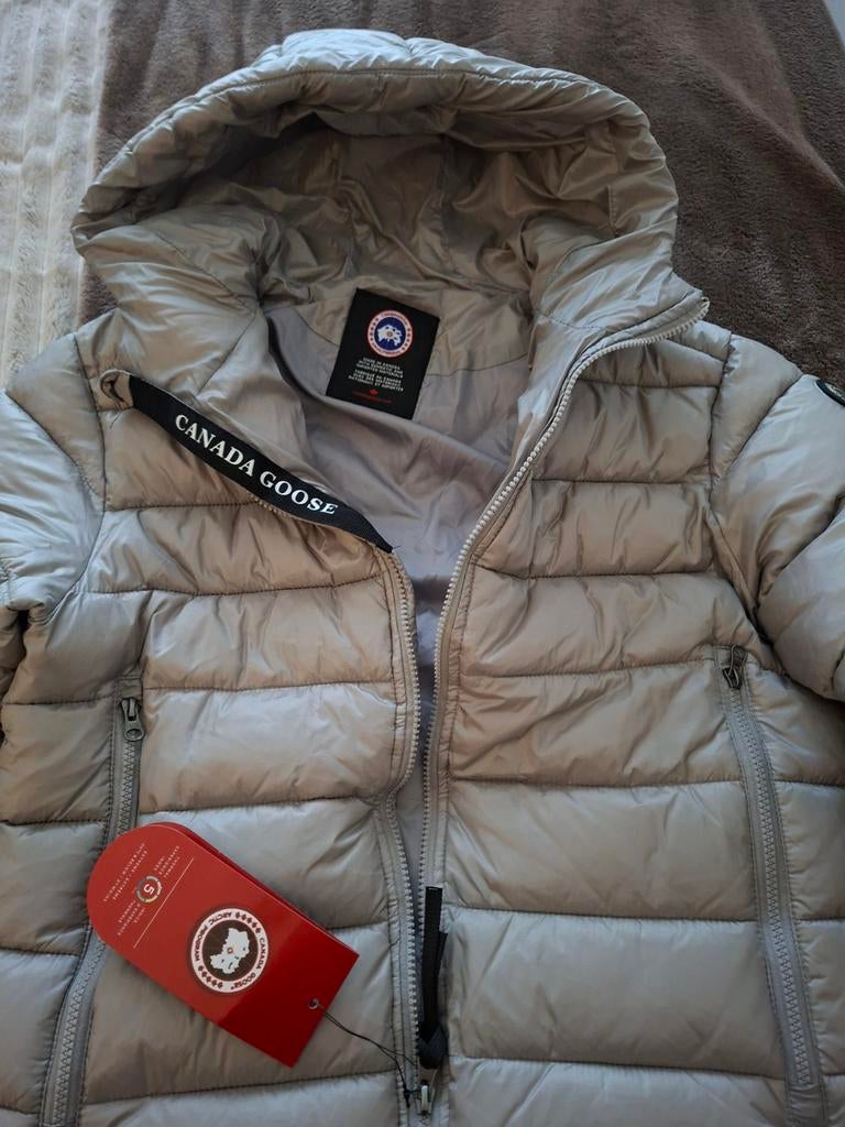 Canada Goose donsjack. Nieuw met labels. maat S, Ophalen of Verzenden, Nieuw, Grijs