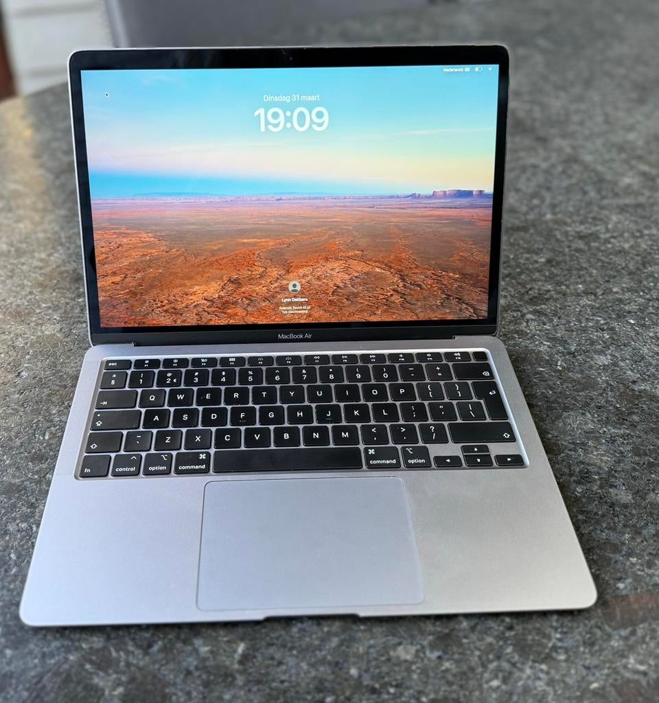 Apple Macbook Air 2020 13 inch spacegrey compleet, Computers en Software, Apple Macbooks, Ophalen, Gebruikt, Qwerty, 8 GB