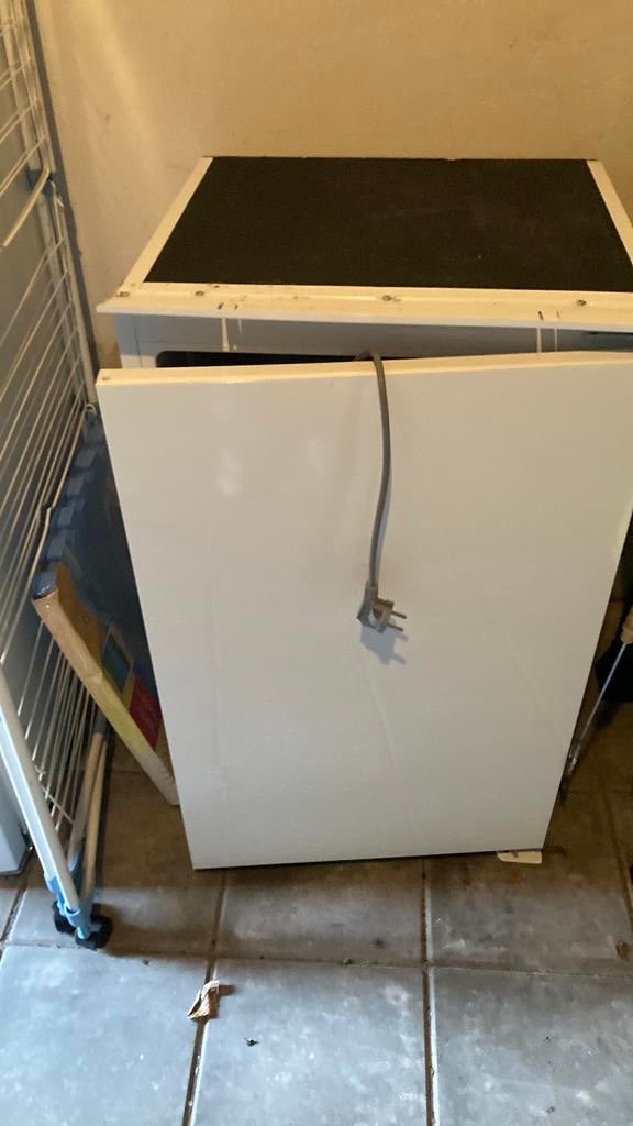 Te koop; inbouwkoelkast, Zonder vriesvak, Zo goed als nieuw, 45 tot 60 cm, Ophalen