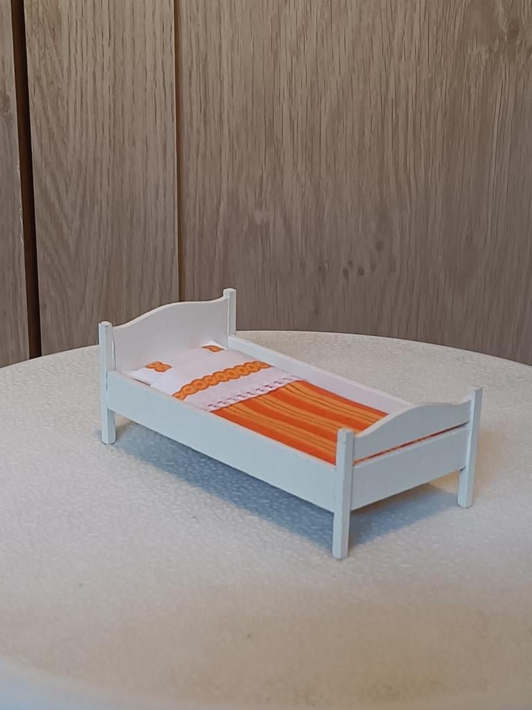 Mooi Lundby bedje poppenhuis, Ophalen of Verzenden, Gebruikt, Poppenhuis