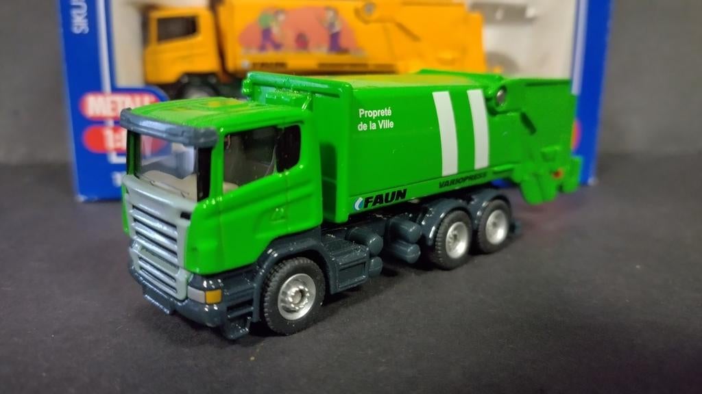 Scania Faun Variopress vuilniswagen 1:87 H0 Siku 1890 Pol, Hobby en Vrije tijd, SIKU, Verzenden, Schlittenbacherstrasse 60 Lüdenscheid