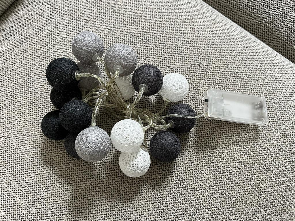 Te koop: lichtsnoer met bolletjes, Ophalen of Verzenden, Nieuw