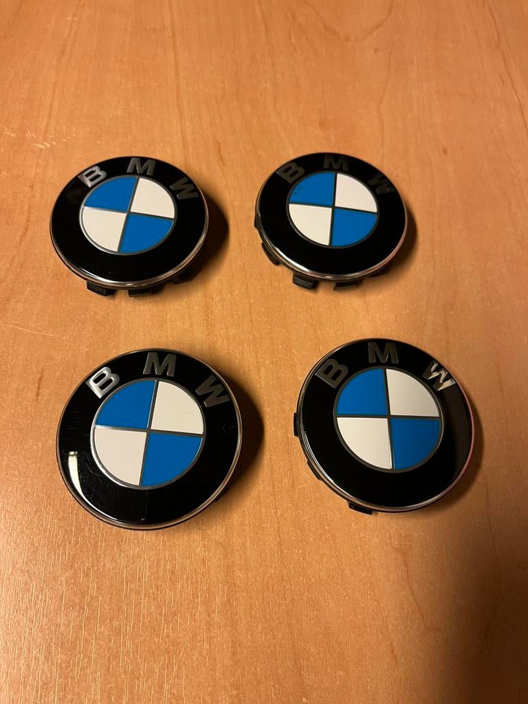 Te koop naafkappen 56 mm Bmw orgineel, Auto diversen, Wieldoppen, Ophalen of Verzenden, Zo goed als nieuw