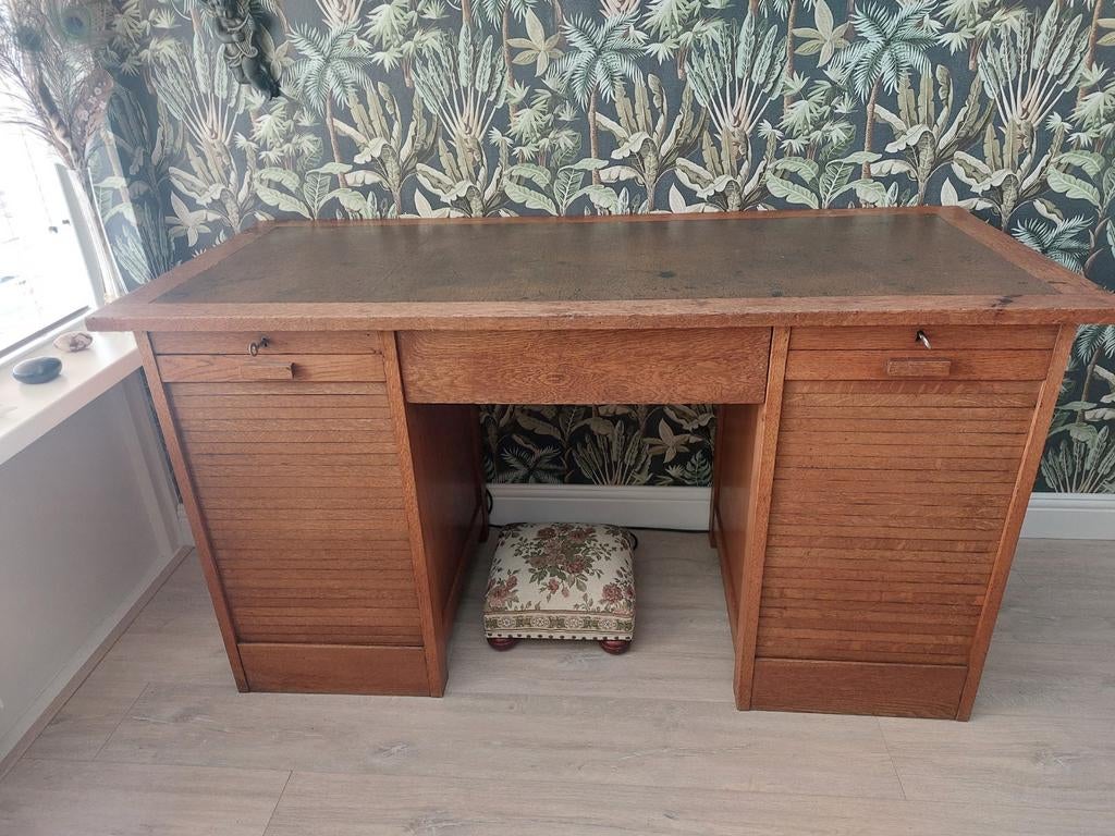 Vintage/antiek eikenhouten bureau met rolluiken, Ophalen