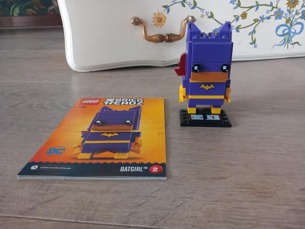 Lego BrickHeadz Batgirl 41586, Ophalen of Verzenden, Zo goed als nieuw, Complete set, Lego