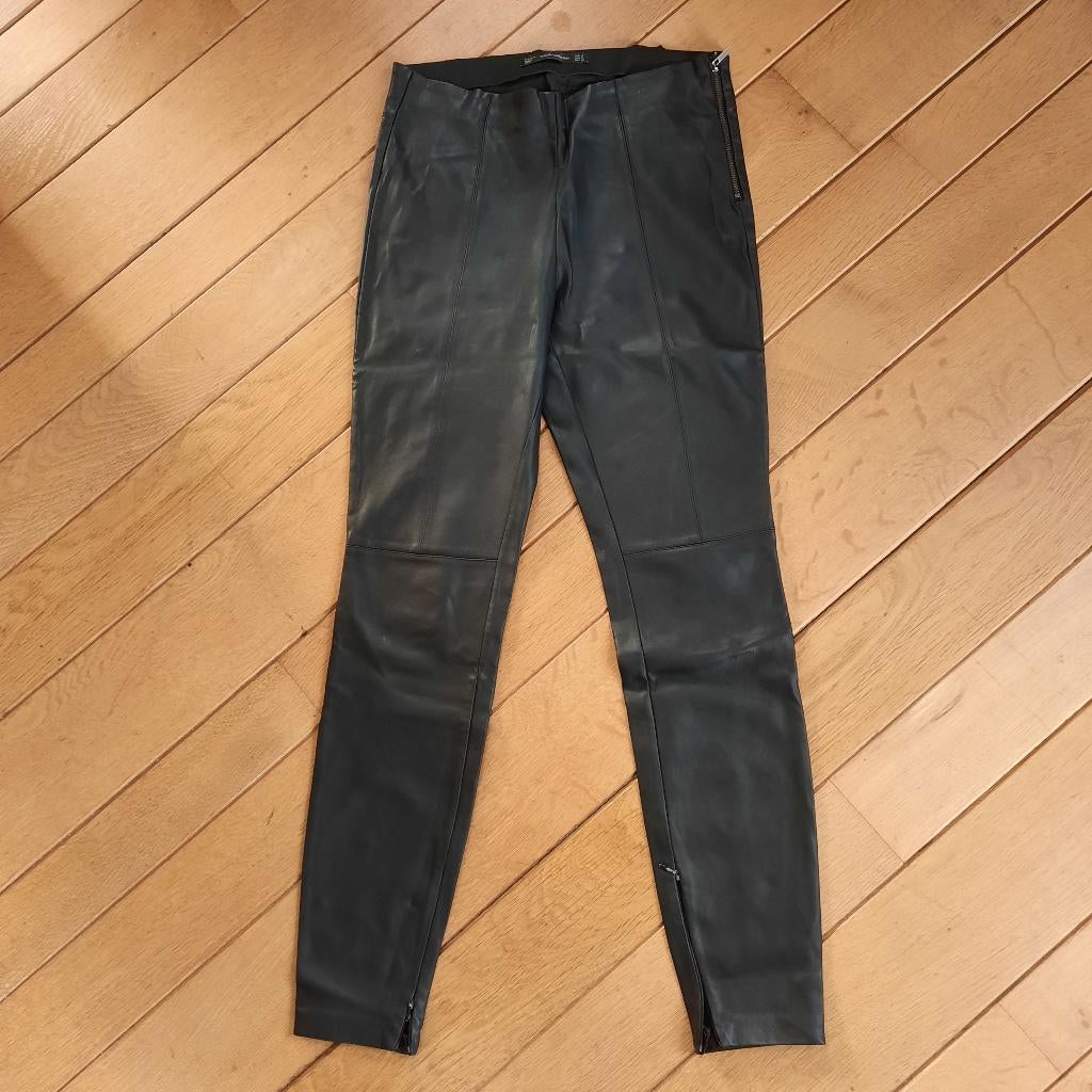 ZARA broek legging PU leer maat 28 maat M, Kleding | Dames, Maat 38/40 (M), Ophalen of Verzenden, Zo goed als nieuw, Lang