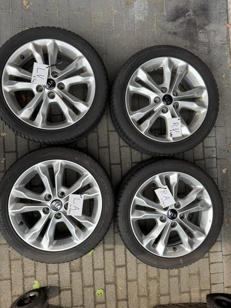 Winterbanden op velg voor Kia Proceed, Auto-onderdelen, Banden en Velgen, Ophalen, 17 inch, Winterbanden, Band(en)