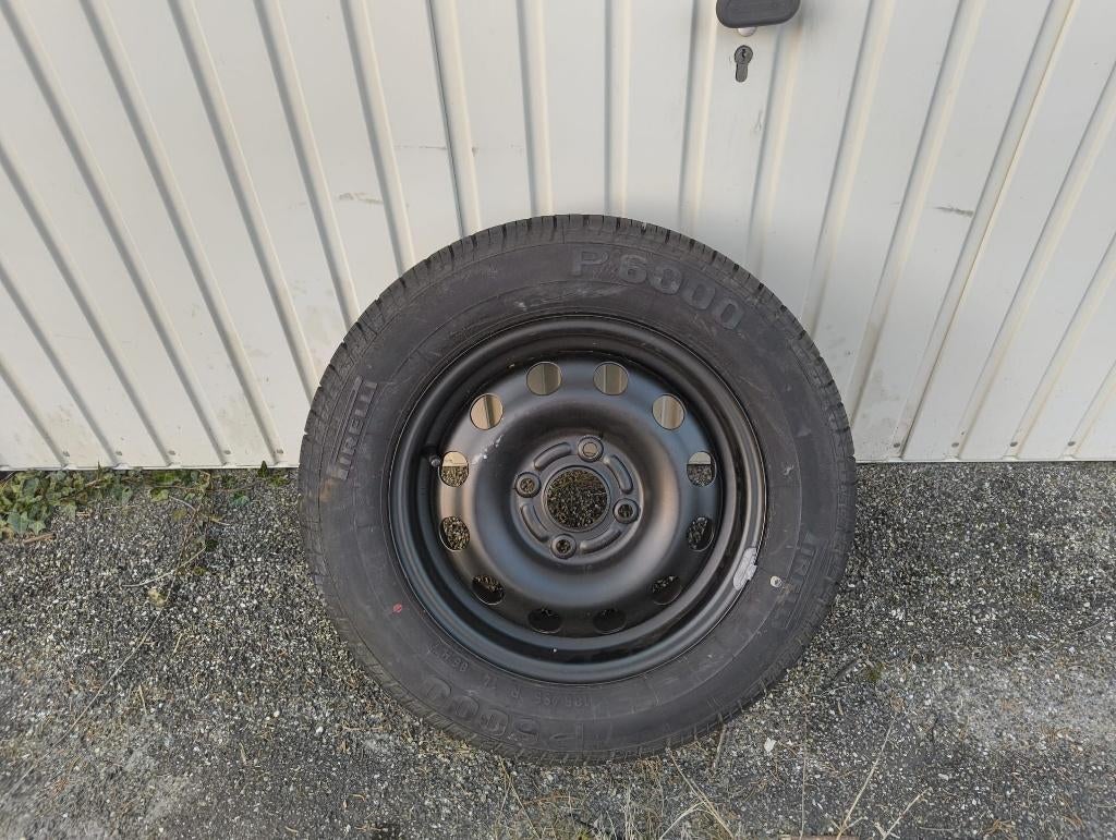 Ford Focus 1998-2005 reserve wiel en toebehoren, Ophalen, 14 inch, Gebruikt, Banden en Velgen
