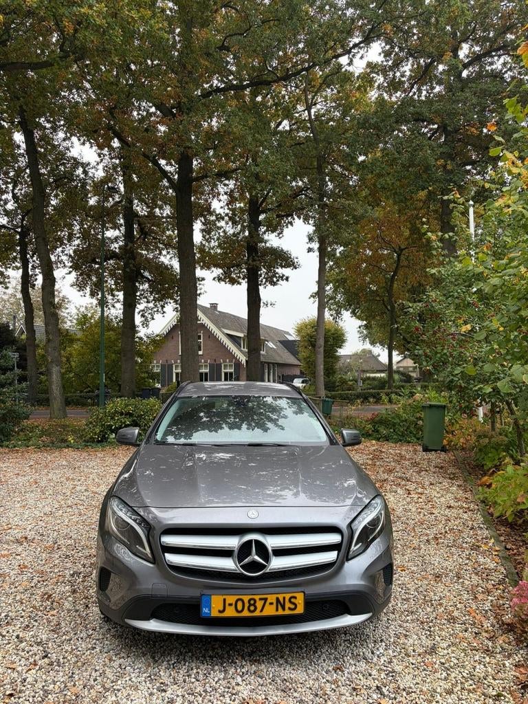Mercedes-Benz GLA Gla200 1.6 115KW Aut7 2014 Grijs, Zwart, 715 kg, Leder en Stof, 1595 cc