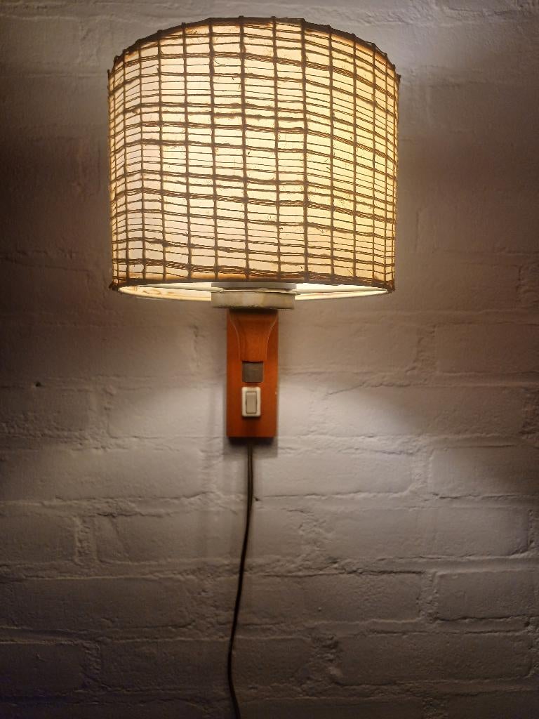 Vintage wandlamp, Huis en Inrichting, Lampen | Wandlampen, Ophalen of Verzenden, Overige materialen, Jaren 50 vintage Scandinavisch