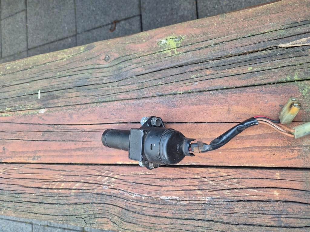 Contactslot Honda nighthawk cbx650sc RC 13 orgineel, Motoren, Ophalen of Verzenden