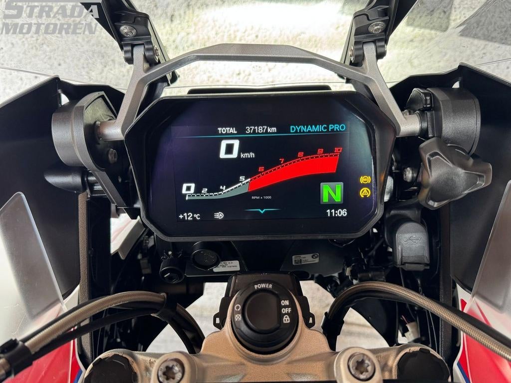 BMW R 1250 GS ADVENTURE (bj 2023) rallye, rally, 2 cilinders, 1254 cc, Bedrijf, Onbekend