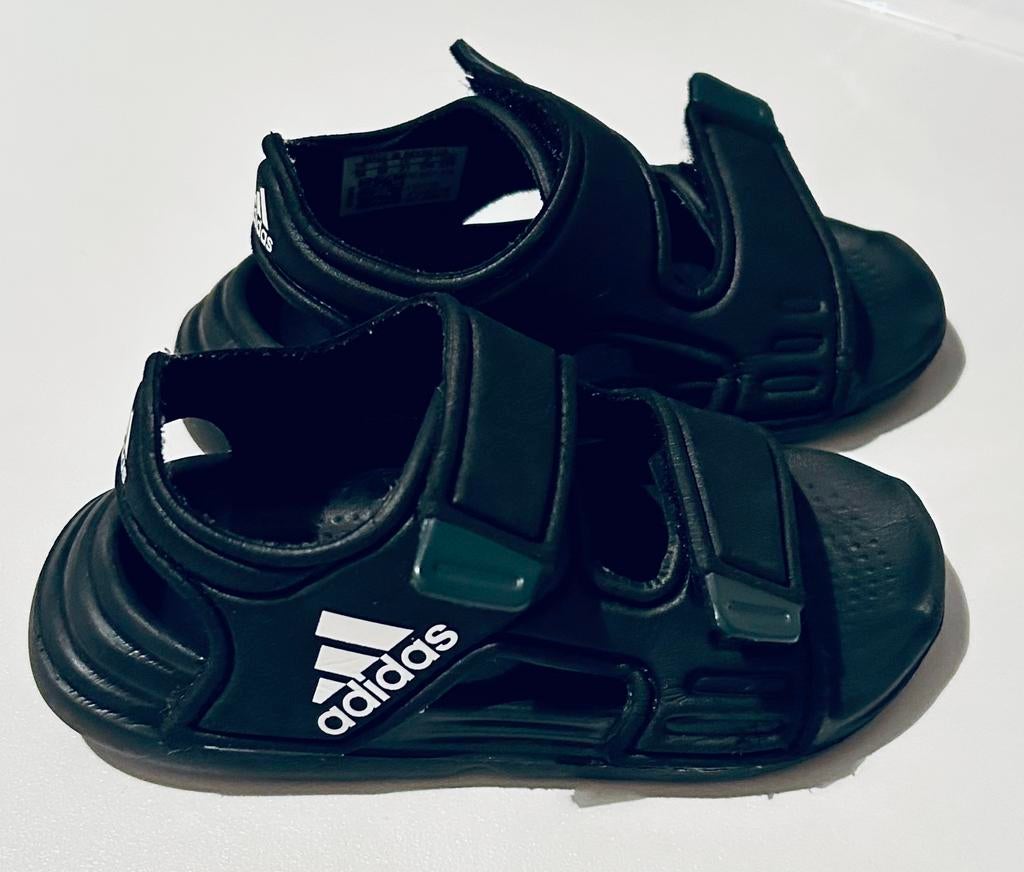 Zwarte Adidas Sandalen, Maat 21, klittenband, ZGAN, zie info, Adidas, Jongetje of Meisje, Overige typen, Ophalen of Verzenden
