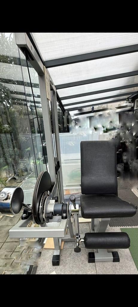 TechnoGym Leg Extension ROM, Sport en Fitness, Fitnessmaterialen, Ophalen, Zo goed als nieuw, Overige typen
