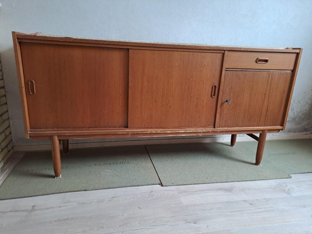 Vintage dressoir uit de jaren 50, Ophalen, Gebruikt, Met deur(en), 150 tot 200 cm