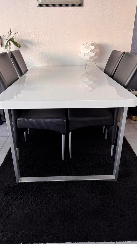 Eettafel met 4 eetstoelen, Huis en Inrichting, Tafels | Eettafels, Ophalen, 50 tot 100 cm, Zo goed als nieuw, 150 tot 200 cm