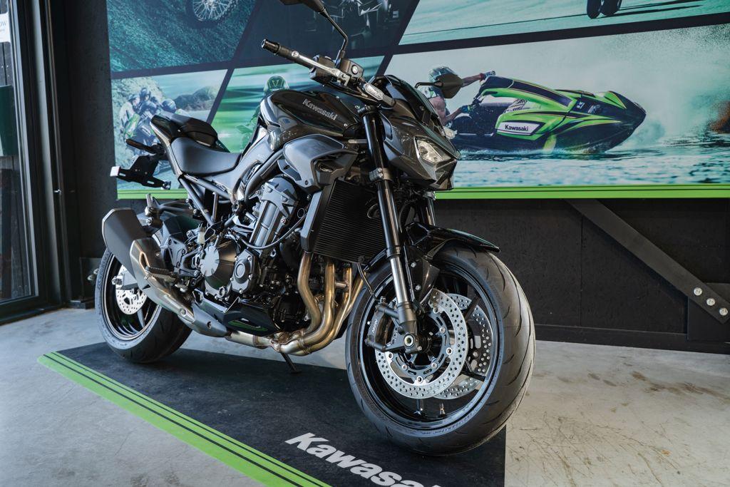 KAWASAKI Z900 - foto 2