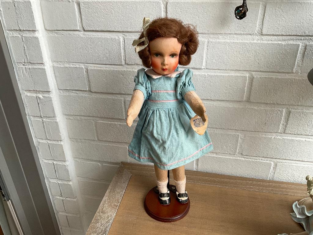 Unica stoffen pop J.V.D. Belgium - periode 1925 / 1930, Verzamelen, Poppen, Ophalen of Verzenden, Gebruikt, Pop