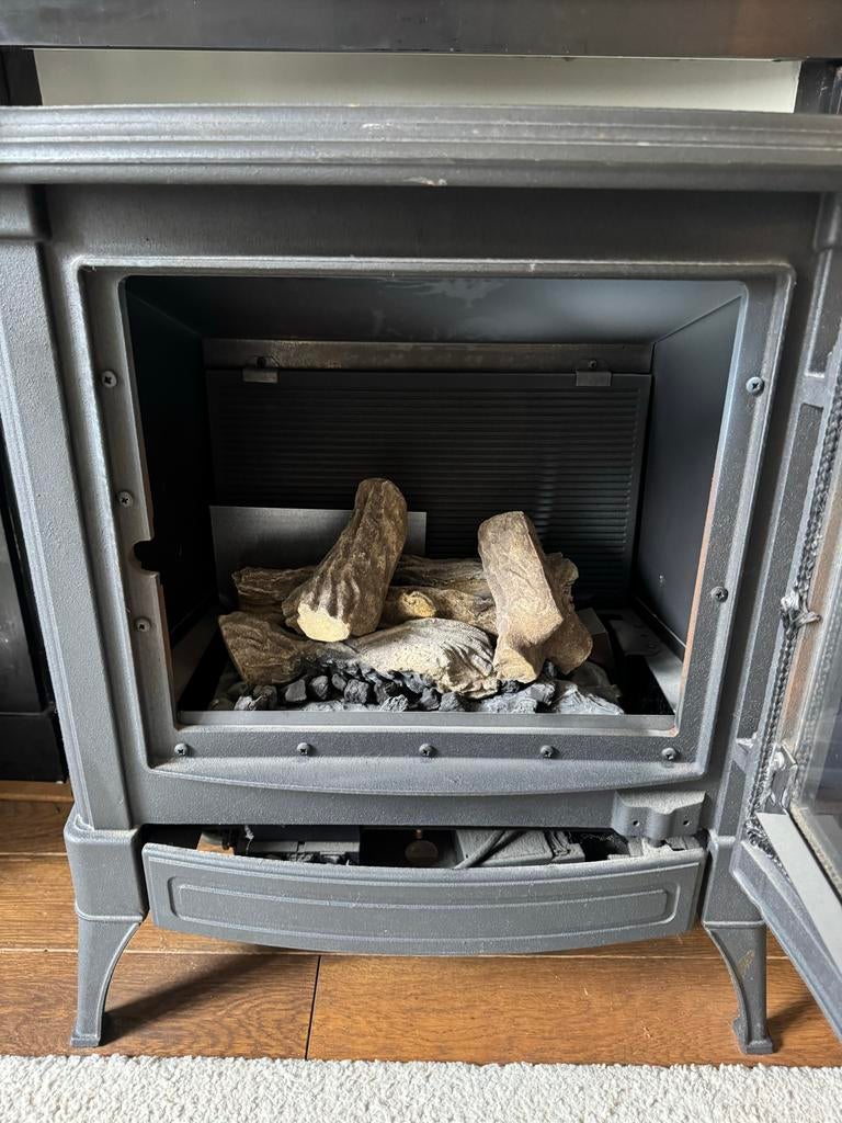 Nestor Martin S24 Gaskachel, Gas, Ophalen of Verzenden, Zo goed als nieuw, Vrijstaand