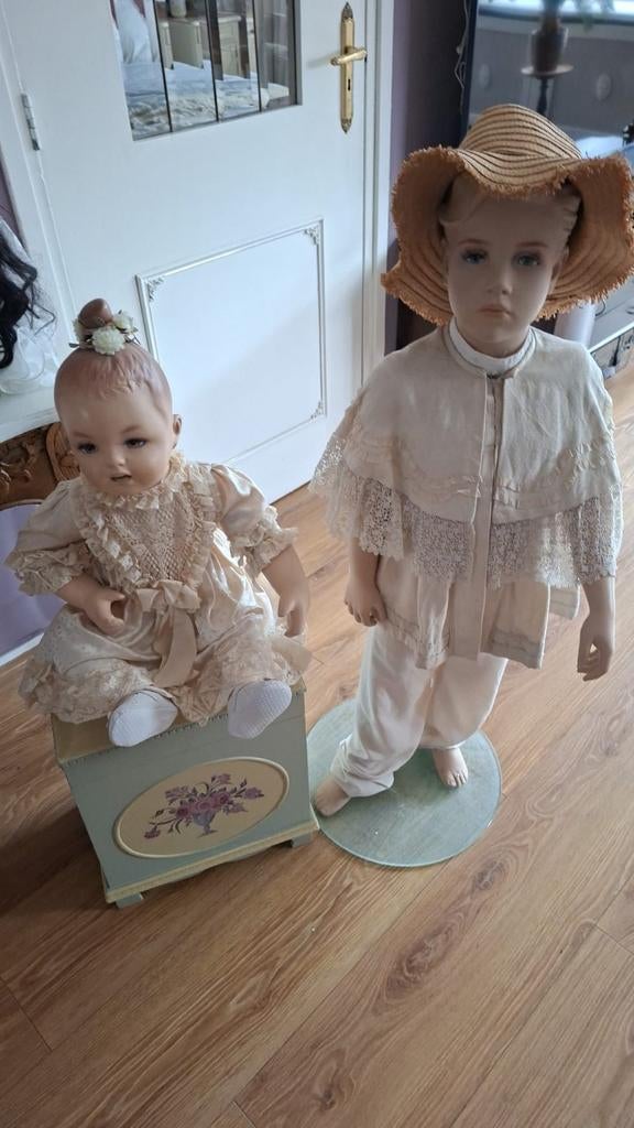 Mooie franse etalage poppen antiek, Verzamelen, Poppen, Ophalen, Zo goed als nieuw, Pop
