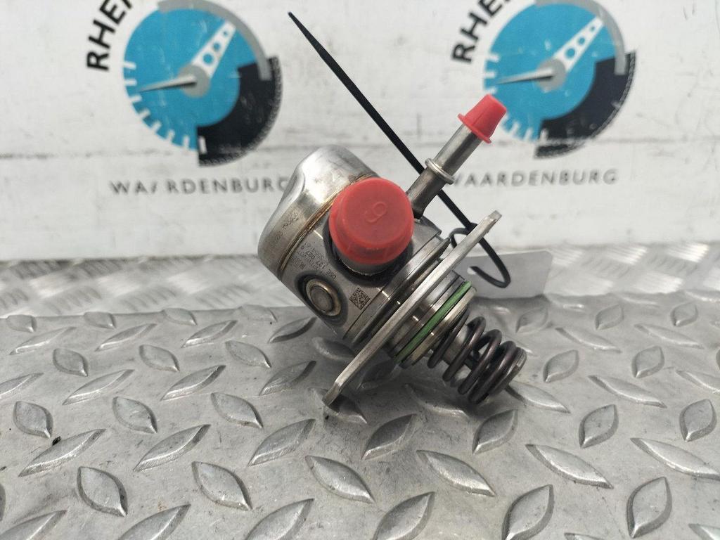 AUDI TT BRANDSTOF POMP VOOR DE INJECTOR 2012, Ophalen of Verzenden, Gebruikt, Stiba lid