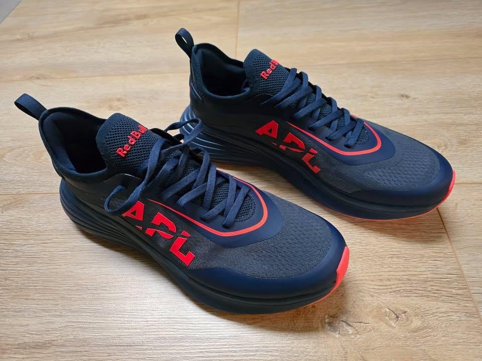 RedBull Red Bull APL sportschoenen limited edition 44 nieuw!, Blauw, Sportschoenen, Nieuw, Ophalen of Verzenden