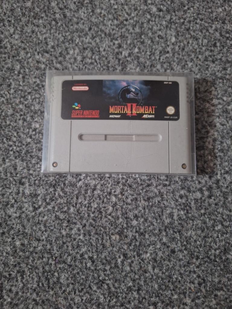 SNES spel Mortal kombat 2 II incl. Protector box, Spelcomputers en Games, Games | Nintendo Super NES, Ophalen of Verzenden