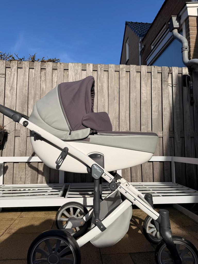 Anex M-type kinderwagen goede staat, klaar voor nieuwe ronde, Kinderen en Baby's, Kinderwagens en Combinaties, Ophalen, Zo goed als nieuw