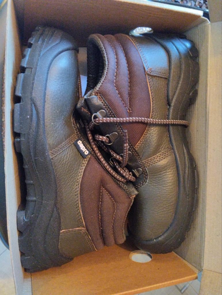 Dapro veiligheidsschoenen maat 40, Bruin, Dapro, Nieuw, Ophalen of Verzenden