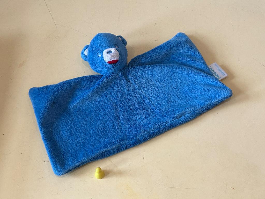 Nestle blauwe beer knuffeldoek, Ophalen of Verzenden, Zo goed als nieuw, Beer