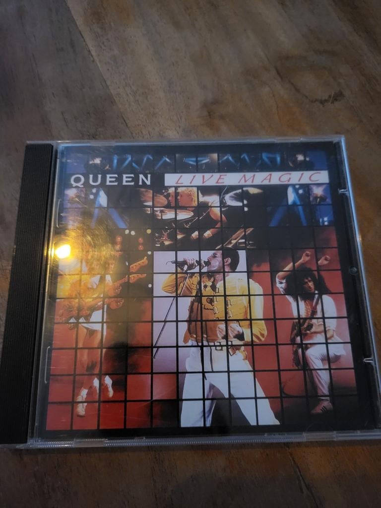 Queen - live magic, Ophalen of Verzenden, Gebruikt, Poprock